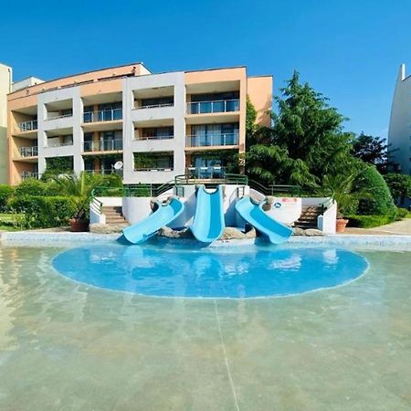 Trakia Plaza Apartment Pantai Sunny Bagian luar foto