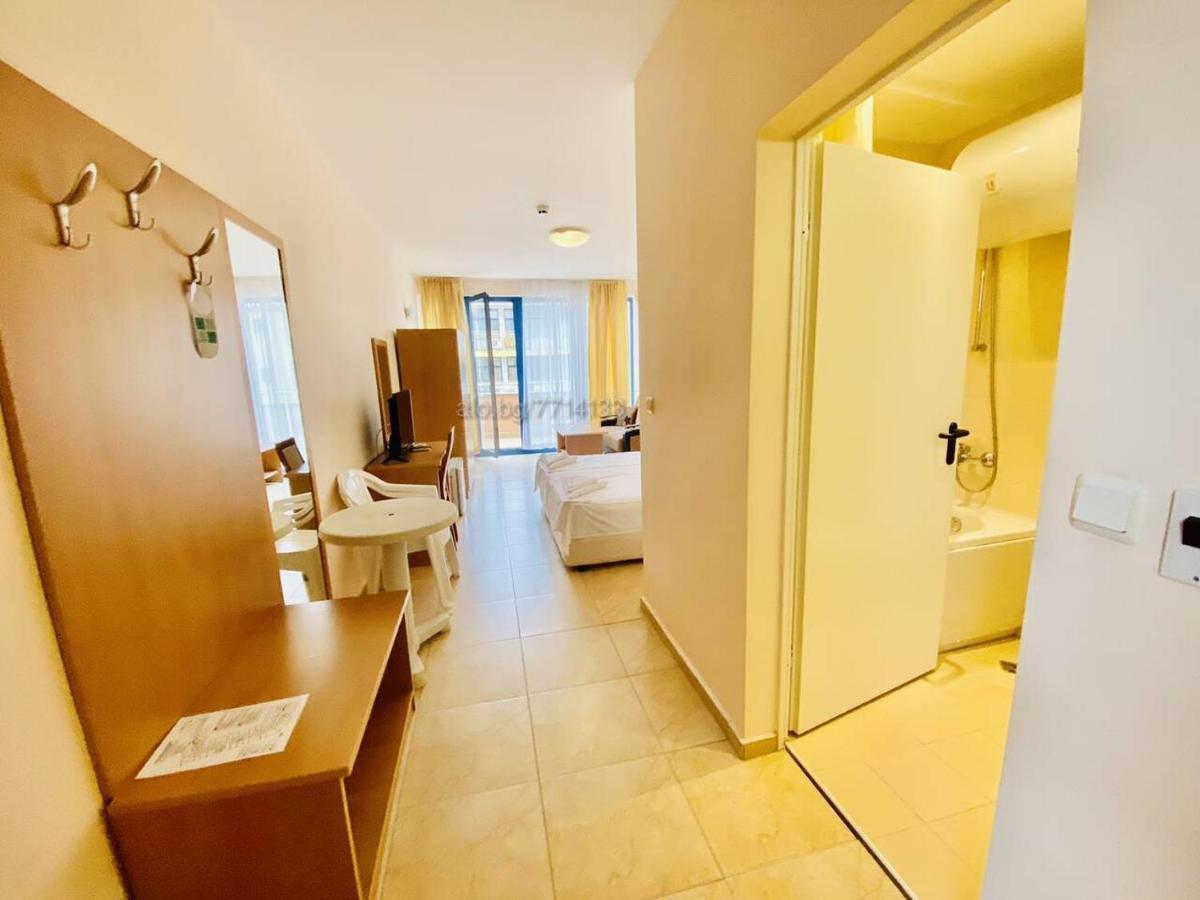Trakia Plaza Apartment Pantai Sunny Bagian luar foto